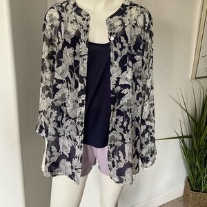 Liz Claiborne Navy and White Floral Blouse